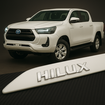 Frisos Laterais TOYOTA HILUX 2006 a 2025 – Modelo Ponta Facão em Todas as Cores