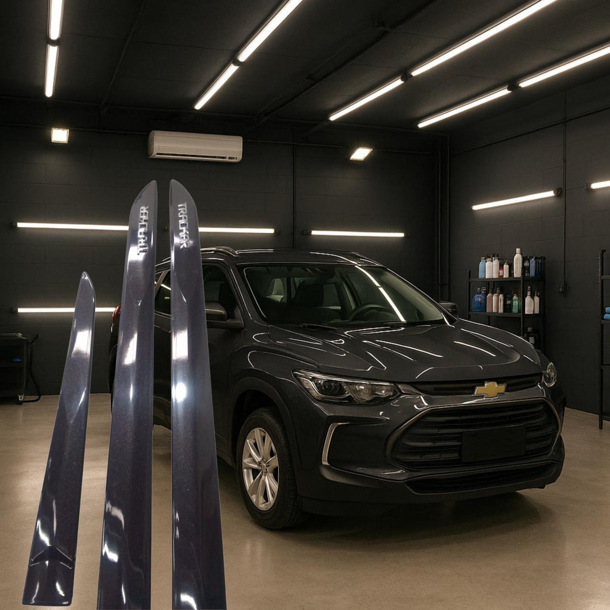 Frisos Laterais Chevrolet TRACKER 2020 a 2025 – Modelo Ponta Facão em Todas as Cores
