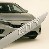 Friso Lateral -Honda CITY Prata Platinum ¨2022 a 2025¨ ( Ponta Facão )